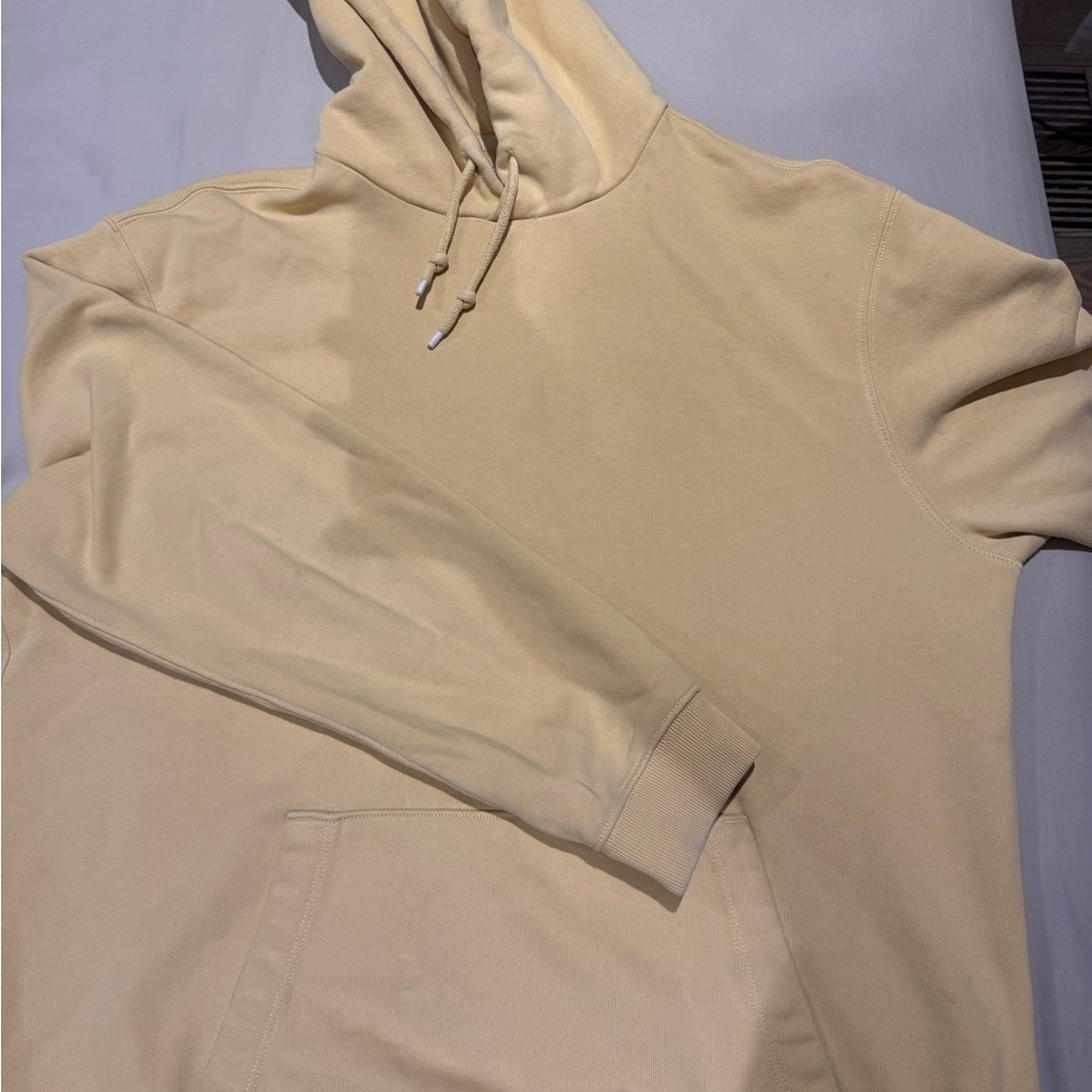 Gap men’s soft hoodie in Yellow